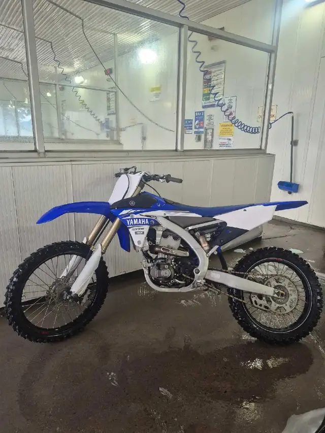2017 Yamaha yz450f in Dirt Bikes & Motocross in Oshawa / Durham Region - Image 3