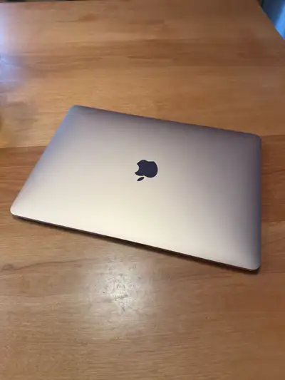 MacBook Air M1 2020 – 13” – 512 Go, View more