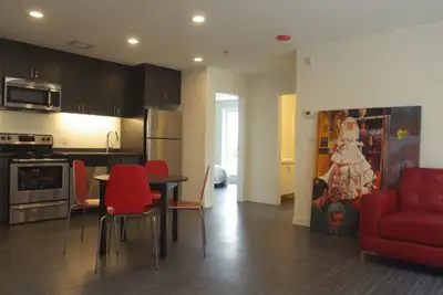 1B1B for sublet in Exchange District