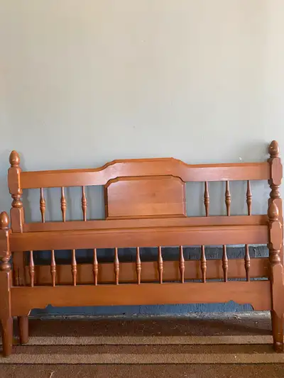 For Sale:  Single Bed, View more