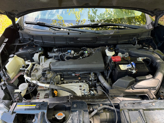 2014 Nissan Rogue SV Awd in Cars & Trucks in Ottawa - Image 2