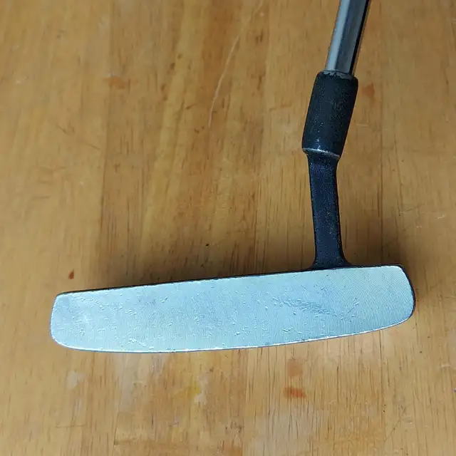 Slazenger 904 PMF - Precision Milled Face - Putter (RH) - $25.00 in Golf in Belleville - Image 5