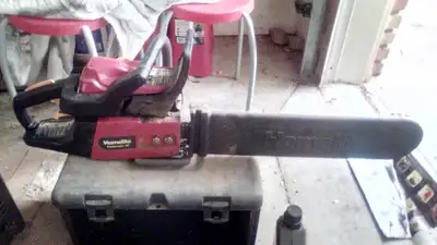 18" Homelite Gas Chainsaw ⭐Just $75⭐, View more