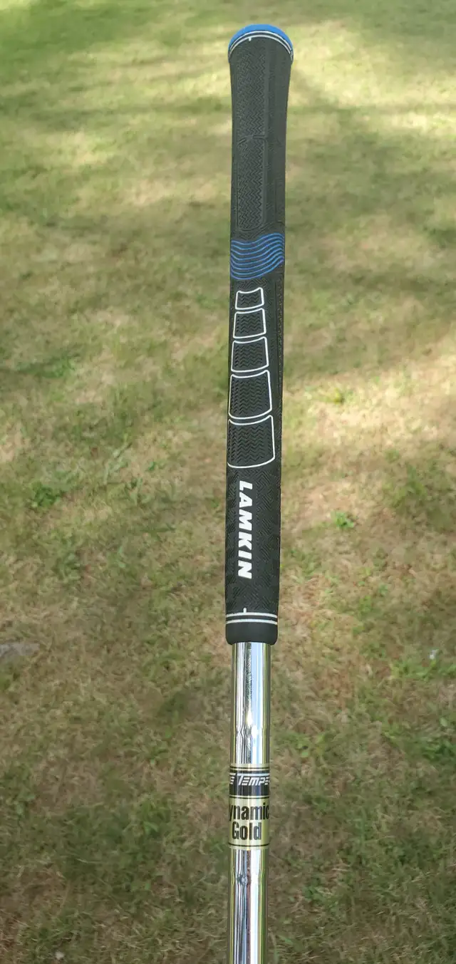 Men's Cobra Set in Golf in Muskoka - Image 8