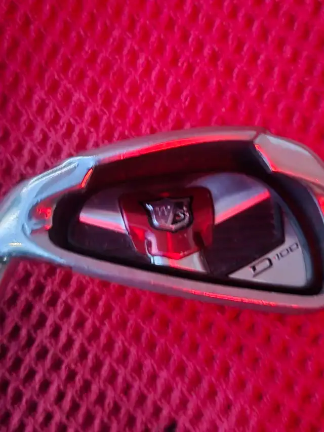 left handed Wilson staff D100 irons in Golf in St. Catharines - Image 7