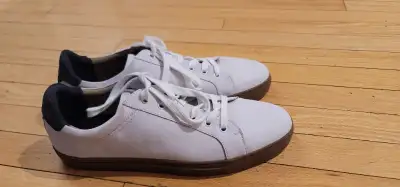 NEW white shoes from Banana Republic size 12 for sale., View more