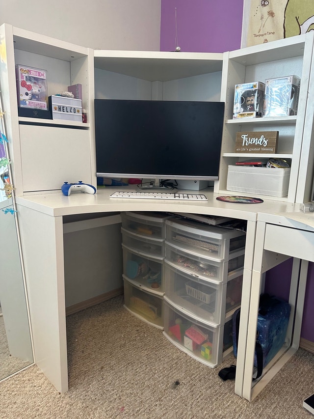 IKEA Micke Corner Desk Desks La Ronge Kijiji