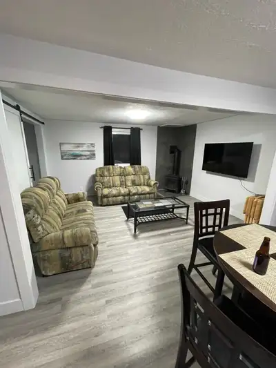 2 bedroom home for rent weekly Fully furnished Perfect for workers from out of town . Upper loft has...