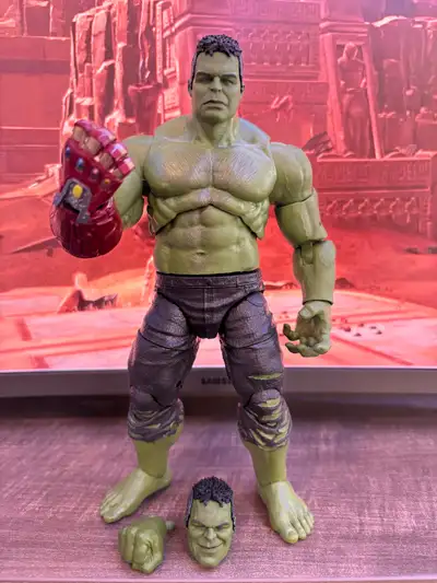 Marvel Legends Professor Hulk BAF. Mint, loose, complete. Displayed only. Comes complete with altern...