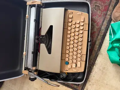 electric typewriter electra 120, View more