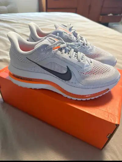 Nike Pegasus Premium, Size 8 Men’s, View more