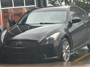 2009 Infiniti G37x Premium