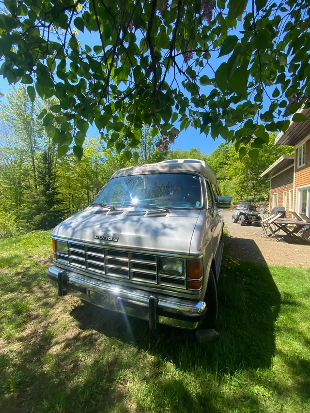 ROADTREK 190 VERSATILE - DODGE RAM 250 in RVs & Motorhomes in Sherbrooke - Image 6