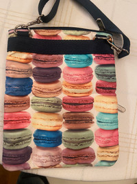 Rare Le SportSac Macaroons crossbody bag 