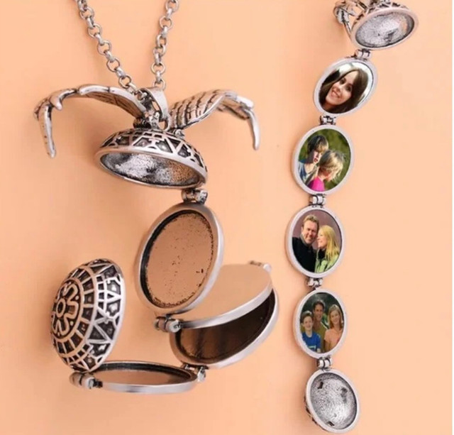 Expanding Photo Locket  Necklace   in Jewellery & Watches in Sudbury - Image 2