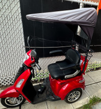 Like New Gio Regal Electric 3 Wheel Scooter Red 2021
