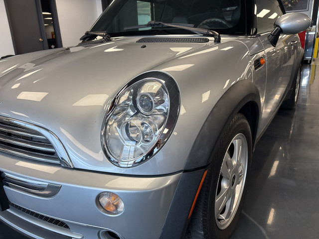 2006 Mini Convertible  in Cars & Trucks in Sarnia - Image 3