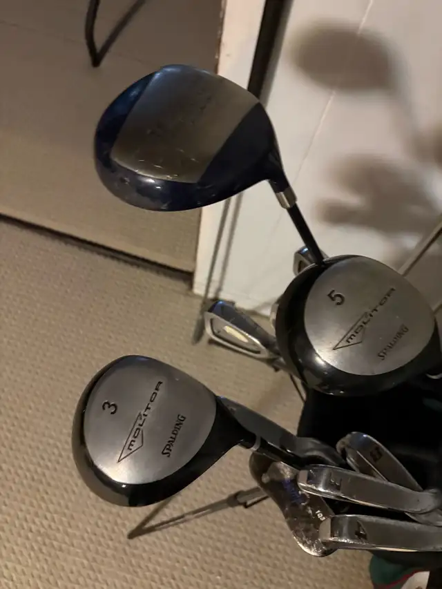 women’s right handed golf clubs and bag in Golf in Guelph - Image 7