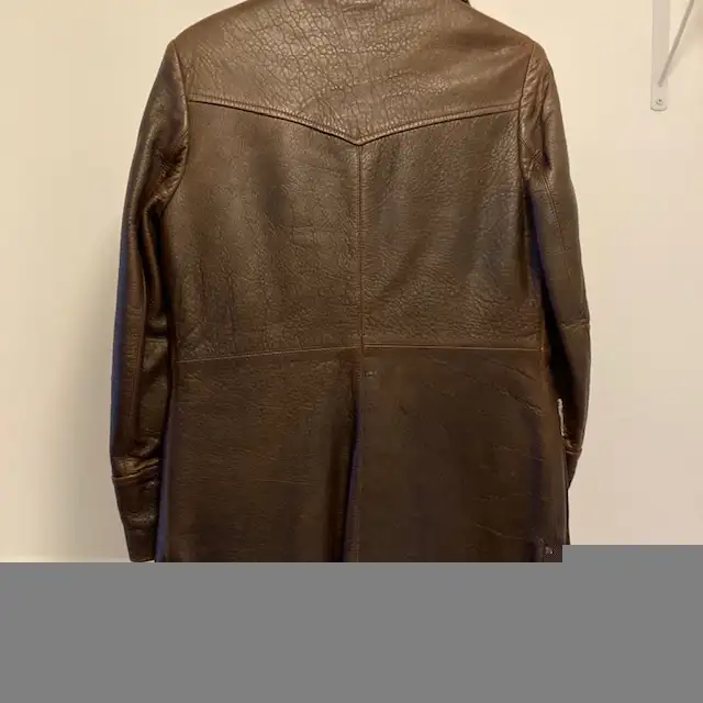 Pollini womens brown lined leather coat Italy size 10 (Euro 42) in Men's in City of Montréal - Image 4