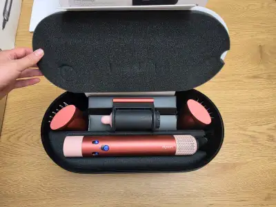 Dyson Airwrap™ Complete Long - Strawberry Bronze & Blush Pink, View more