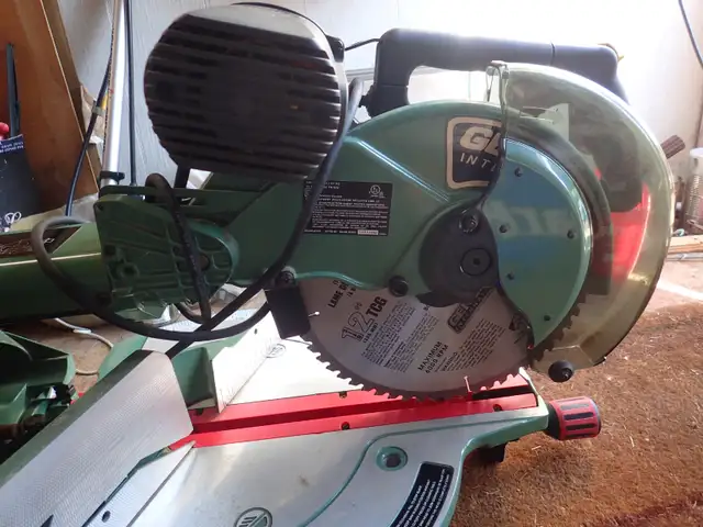 12" Sliding Compound Miter Saw by General in Power Tools in Thunder Bay - Image 6