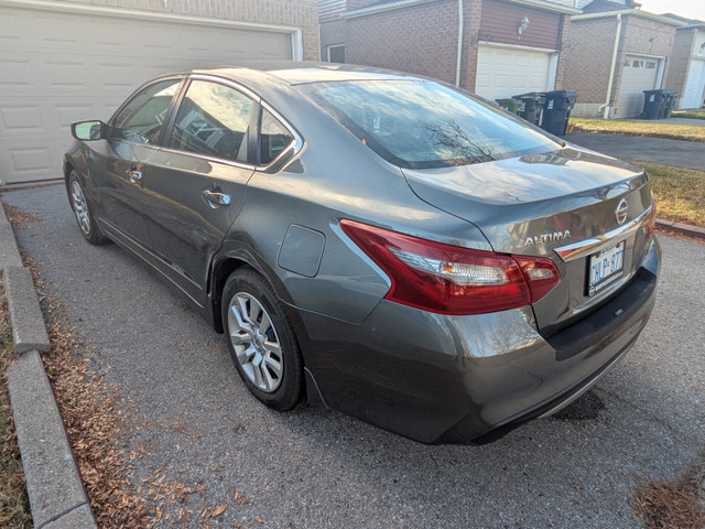 2018 Nissan Altima SV Mileage: 137,611KM $14900 in Cars & Trucks in City of Toronto