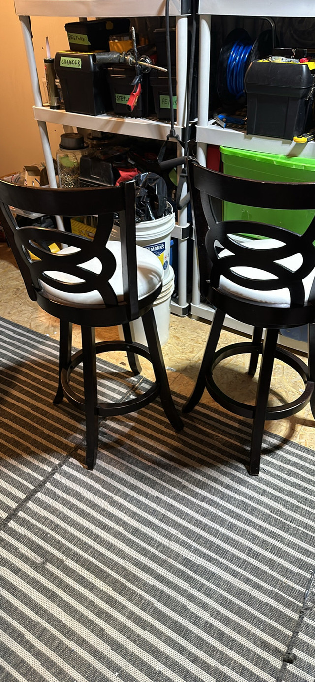 Bar stools  in Kitchen & Dining Wares in Calgary - Image 2