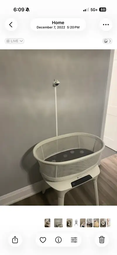 4Moms bassinet , View more