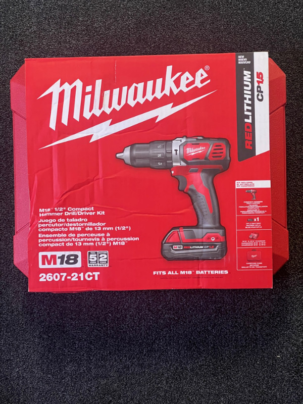 Milwaukee M18  Compact Hammer Drill/Driver Kit in Power Tools in Mississauga / Peel Region