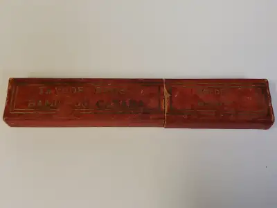 Taylor Bros. Hamilton Canada Golden Beauty Straight Razor Box, Box Only Antique. Check all pictures....