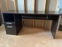 Dark brown Desk with drawers