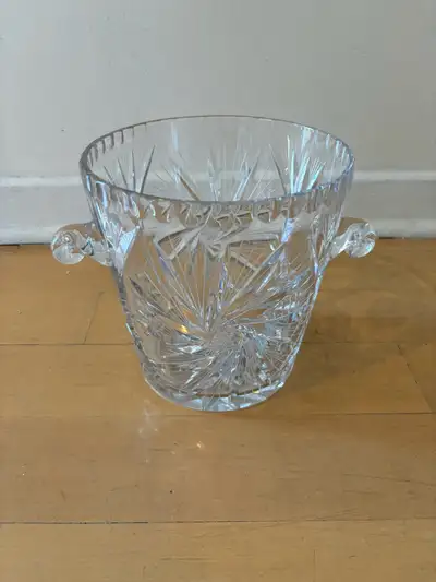 Champagne/Wine Ice Bucket  - CRYSTAL PINWHEEL - Scea à Glace, View more