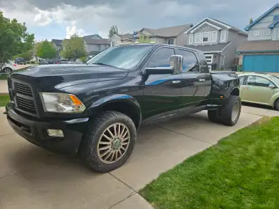 2010 Ram 3500 Dually Painted since new for blackout look. Was 2 tone with more chrome from dealer. S...