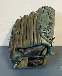 Nesco Allstate baseball glove