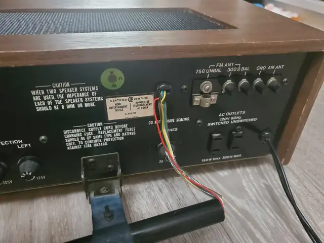 Pioneer SX-525 Stereo Receiver *Read Description* in Stereo Systems & Home Theatre in Mississauga / Peel Region - Image 7