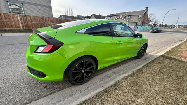 2017 Honda Civic EX-T Coupe 1.5L - Manual in Cars & Trucks in Calgary - Image 3