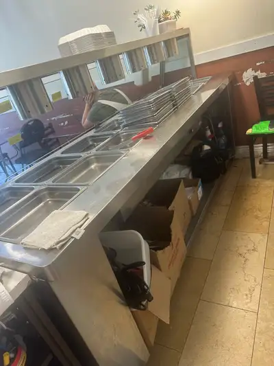 Used fast food restaurant/buffet counter for sale, 80% new. Price: CAD 800.