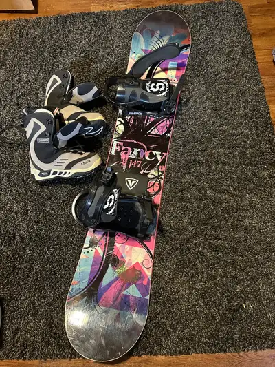 FireFly Snowboard with Boots, View more