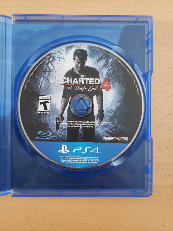 Jeux PS4 - Uncharted 4: A Thiefs End dans Sony PlayStation 4  à Laval/Rive Nord - Image 2