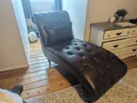 Brown leather Chaise