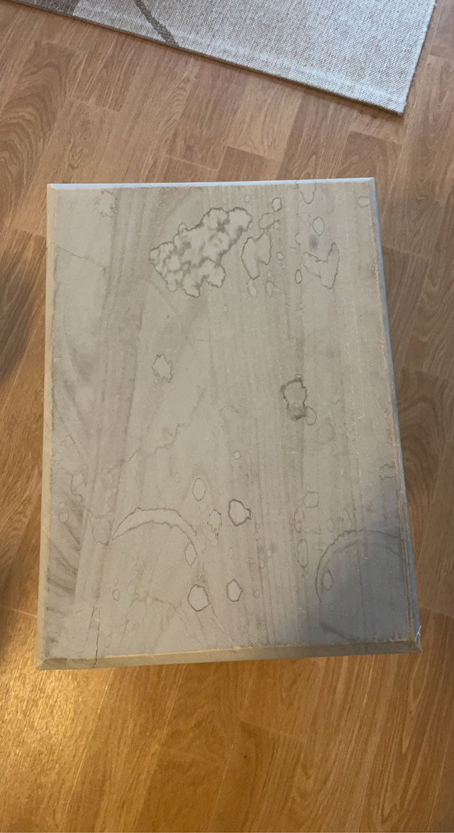 2 meubles de rangement Commodes et armoires Ville de Montréal Kijiji