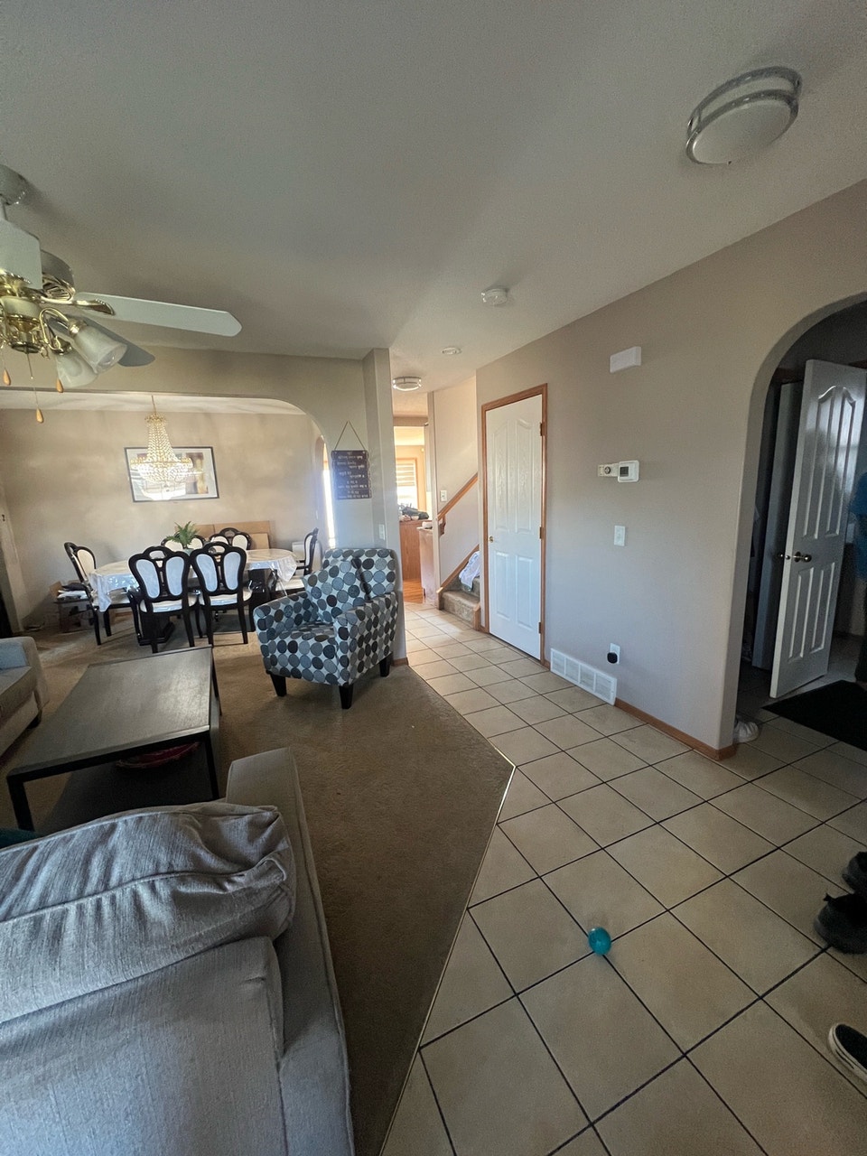 HOUSE FOR RENT SADDLERIDGE 2