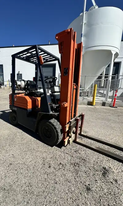 Toyota Propane Forklift - OUTDOOR, View more