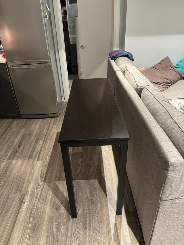 Side table  in Other Tables in Markham / York Region - Image 2