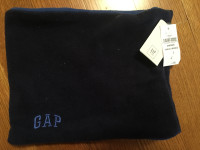 GAP Kids neckwarmer / scarf - new with tags