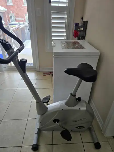 Very good Condition exercise paddle Machine.
