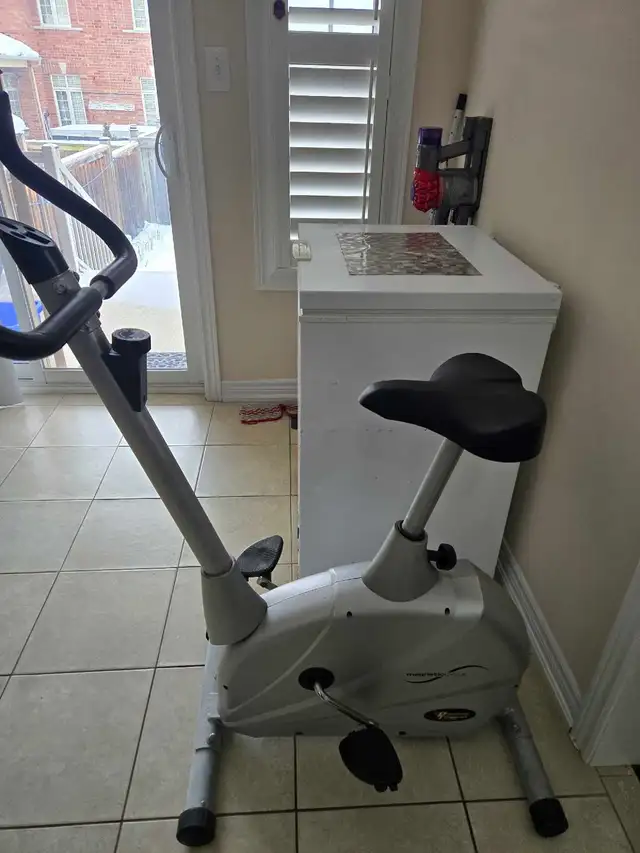 Cycle treadmill  in Exercise Equipment in Mississauga / Peel Region - Image 2