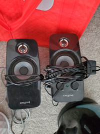 Speakers - self powered, computer
