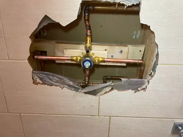 Licensed plumber in Plumbing in Mississauga / Peel Region - Image 5
