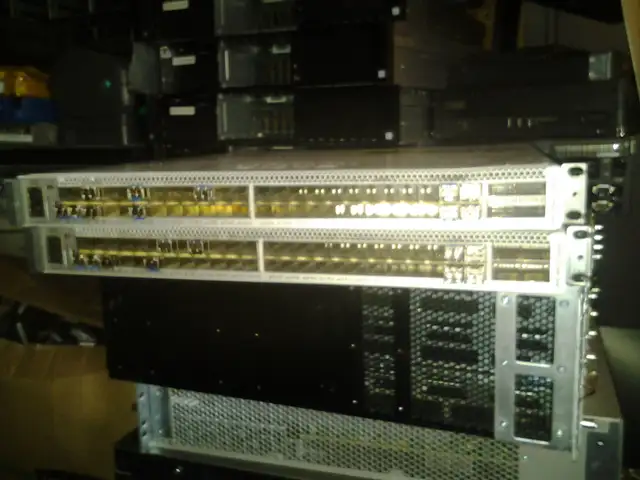 Cisco Catalyst C9500-48Y4C 100gb 5000+ cisco routers pc mac lap ...